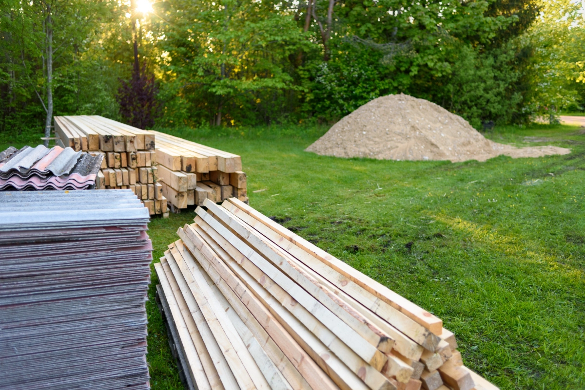 Selecting Premium Materials for Coastal Custom Homes